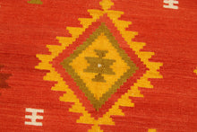 Lade das Bild in den Galerie-Viewer, Original Authentic Hand Made Carpet 200x140 CM

