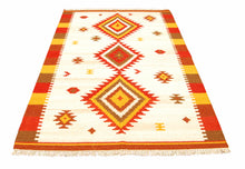 Lade das Bild in den Galerie-Viewer, New Design Original Authentic Hand Made Kilim India 240x170 CM
