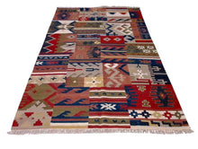 Carica l'immagine nel visualizzatore di Gallery, New Design Original Authentic Hand Made Kilim India 240x170 CM
