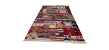 Carica l'immagine nel visualizzatore di Gallery, New Design Original Authentic Hand Made Kilim India 240x170 CM
