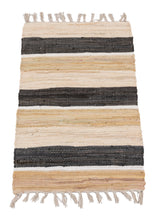 Carica l'immagine nel visualizzatore di Gallery, (Machine washable 30°) Kilim Original Authentic Hand Made 80x50 CM
