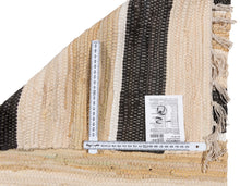 Carica l'immagine nel visualizzatore di Gallery, (Machine washable 30°) Kilim Original Authentic Hand Made 80x50 CM
