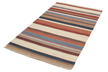 Carica l&#39;immagine nel visualizzatore di Gallery, Kilim Neyriz Classic Tappeto, Beige/Marrone/Rosso, 200x300
