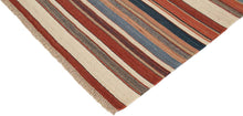 Carica l'immagine nel visualizzatore di Gallery, Kilim Original Authentic Hand Made  160x100 CM (Galleriafarah1970)
