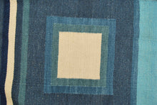 Load image into Gallery viewer, Kilim Tonum Lana Hand 200x140 CM (Galleriafarah1970)
