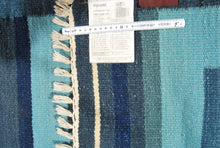 Load image into Gallery viewer, Kilim Tonum Lana Hand 200x140 CM (Galleriafarah1970)
