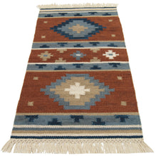Carica l'immagine nel visualizzatore di Gallery, Kilim original, authentisch handgemacht 120x60 CM
