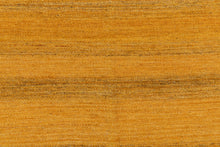 Carica l&#39;immagine nel visualizzatore di Gallery, New Design Original Authentic Hand Made Kilim India 240x170 CM
