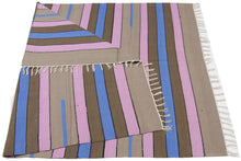 Load image into Gallery viewer, 180x120 CM Kilim Autentico, Originale e Fatto a Mano
