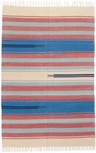 Load image into Gallery viewer, 180x120 CM Kilim Autentico, Originale e Fatto a Mano
