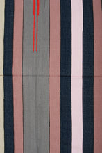 Load image into Gallery viewer, Galleria Farah1970 - 180x120 CM Kilim Autentico, Originale e Fatto a Mano Ide
