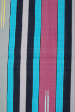 Load image into Gallery viewer, Galleria Farah1970 - 180x120 CM Kilim Autentico, Originale e Fatto a Mano Ide
