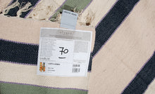 Load image into Gallery viewer, Galleria Farah1970 - 180x120 CM Kilim Autentico, Originale e Fatto a Mano Ide
