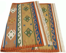 Carica l&#39;immagine nel visualizzatore di Gallery, TEPPICH NEW KILIM 80% WOOL 20% COTTON 110x60 CM  #GalleriaFarah1970
