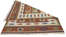 Carica l'immagine nel visualizzatore di Gallery, Autentik Kilim Kelem Original Hand Made Classic STYL 140x70 CM 
