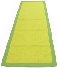 Load image into Gallery viewer, Galleria Farah1970 - 180x60 CM Kilim Fatto con telaio a mano Ideale per la do
