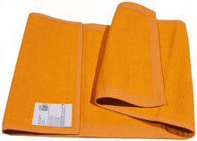 Load image into Gallery viewer, Galleria Farah1970 - 180x60 CM Kilim Fatto con telaio a mano Ideale per la do
