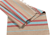 Carica l'immagine nel visualizzatore di Gallery, (Machine washable 30°) Kilim Original Authentic Hand Made 140x57 CM
