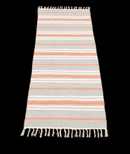 Carica l'immagine nel visualizzatore di Gallery, (Machine washable 30°) Kilim Original Authentic Hand Made 140x57 CM
