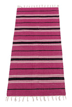 Lade das Bild in den Galerie-Viewer, (Machine washable 30°) Kilim Original Authentic Hand Made 140x57 CM
