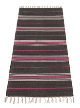 Carica l&#39;immagine nel visualizzatore di Gallery, (Machine washable 30°) Kilim Original Authentic Hand Made 140x57 CM
