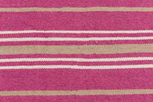 Carica l'immagine nel visualizzatore di Gallery, (Machine washable 30°) Kilim Original Authentic Hand Made 140x57 CM
