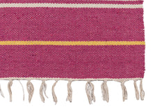 Carica l&#39;immagine nel visualizzatore di Gallery, (Machine washable 30°) Kilim Original Authentic Hand Made 140x57 CM
