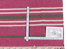 Carica l'immagine nel visualizzatore di Gallery, (Machine washable 30°) Kilim Original Authentic Hand Made 140x57 CM
