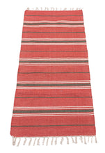 Carica l'immagine nel visualizzatore di Gallery, (Machine washable 30°) Kilim Original Authentic Hand Made 80x50 CM
