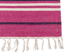 Lade das Bild in den Galerie-Viewer, (Machine washable 30°) Kilim Original Authentic Hand Made 140x57 CM
