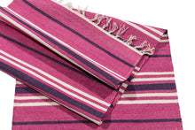Lade das Bild in den Galerie-Viewer, (Machine washable 30°) Kilim Original Authentic Hand Made 140x57 CM
