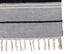 Lade das Bild in den Galerie-Viewer, (Machine washable 30°) Kilim Original Authentic Hand Made 140x57 CM
