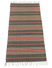 Carica l&#39;immagine nel visualizzatore di Gallery, (Machine washable 30°) Kilim Original Authentic Hand Made 140x57 CM
