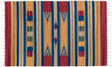 Carica l'immagine nel visualizzatore di Gallery, Kilim indiano autentico e originale, fatto a mano, 200x140 cm
