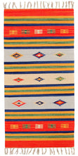 Carica l'immagine nel visualizzatore di Gallery, Kilim Original, authentisch handmade Cotton 140x70 CM (Galleriafarah1970)
