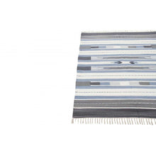Lade das Bild in den Galerie-Viewer, Kilim Autentico, Originale e Fatto a Mano 140x70 CM
