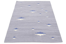 Lade das Bild in den Galerie-Viewer, Galleria Farah1970 - 230x160 CM Kilim Autentico, Originale e Fatto a Mano Ideale Per la Sala , Salotto , Ufficio , Seconda casa e la cucina (Lavabile In Lavatrice)
