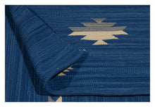 Lade das Bild in den Galerie-Viewer, Galleria Farah1970 - 230x160 CM Kilim Autentico, Originale e Fatto a Mano Ideale Per la Sala , Salotto , Ufficio , Seconda casa e la cucina (Lavabile In Lavatrice)
