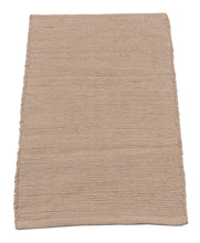 Carica l'immagine nel visualizzatore di Gallery, (Machine washable 30°) Kilim Original Authentic Hand Made 75x45 CM
