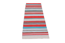 Lade das Bild in den Galerie-Viewer, Autentico Kilim Casa Blanca cotone India 180x55 cm
