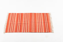 Load image into Gallery viewer, Galleria Farah1970 - 150x90 CM Kilim Autentico, Originale e Fatto a Mano Idea
