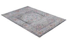 Lade das Bild in den Galerie-Viewer, Tappeto / Carpet MAGGIO A SILVER , 133x190 cm (Galleriafarah1970)
