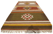 Lade das Bild in den Galerie-Viewer, Kilim Autentico, Originale e Fatto a Mano  140x70 CM
