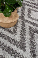 Lade das Bild in den Galerie-Viewer, Tappeto Moderno TR FLATWEAVE ETHNO 2 GREY 160X230 (Galleriafarah1970)
