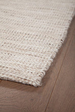 Carica l&#39;immagine nel visualizzatore di Gallery, Kilim TRENTO WHITE 300X200 CM (Galleriafarah1970)

