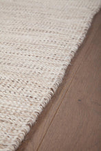 Carica l&#39;immagine nel visualizzatore di Gallery, Kilim TRENTO WHITE 300X200 CM (Galleriafarah1970)
