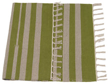 Load image into Gallery viewer, Galleria Farah1970 - 80x50 CM Kilim Autentico, Originale e Fatto a Mano Ideal
