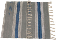 Load image into Gallery viewer, Galleria Farah1970 - 80x50 CM Kilim Autentico, Originale e Fatto a Mano Ideal
