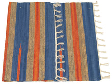 Load image into Gallery viewer, Galleria Farah1970 - 80x50 CM Kilim Autentico, Originale e Fatto a Mano Ideal
