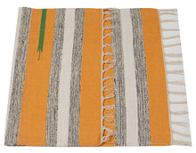Lade das Bild in den Galerie-Viewer, Galleria Farah1970 - 80x50 CM Kilim Autentico, Originale e Fatto a Mano Ideal
